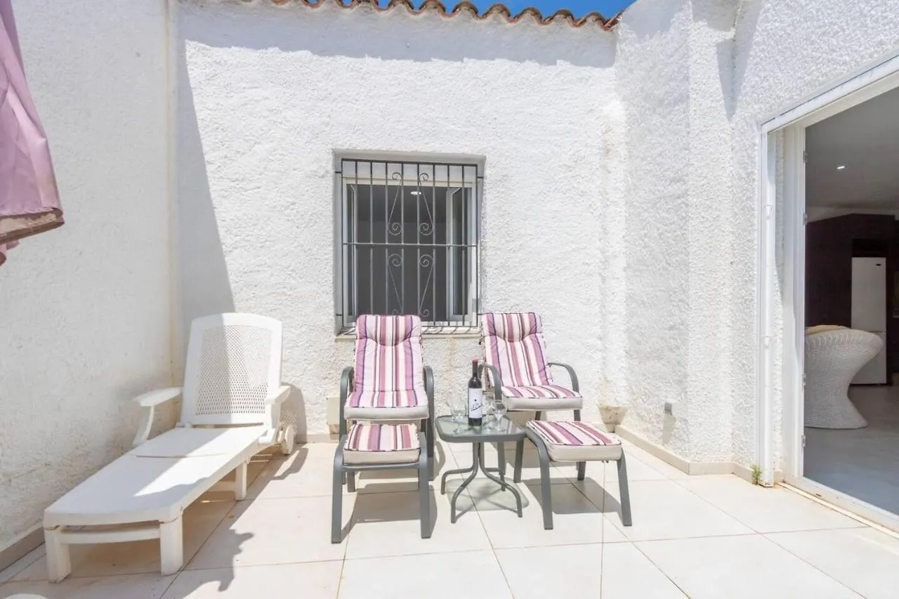 Holiday home Casa Renovada Centro Empuriabrava Villa