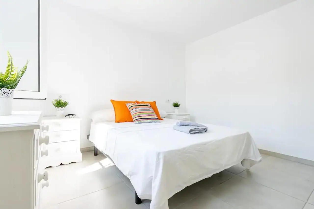 Casa Renovada Centro Empuriabrava Villa